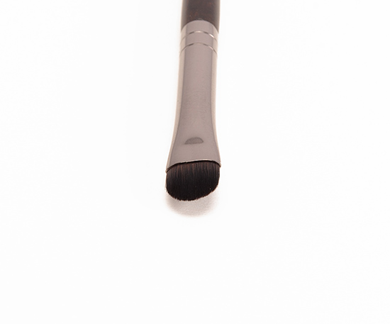 Make Up For Ever #220 Small Shader Brush
