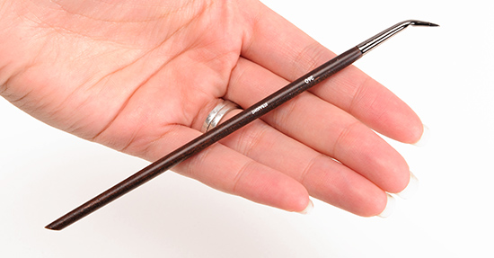 Make Up For Ever #260 Bent Eyeliner Brush