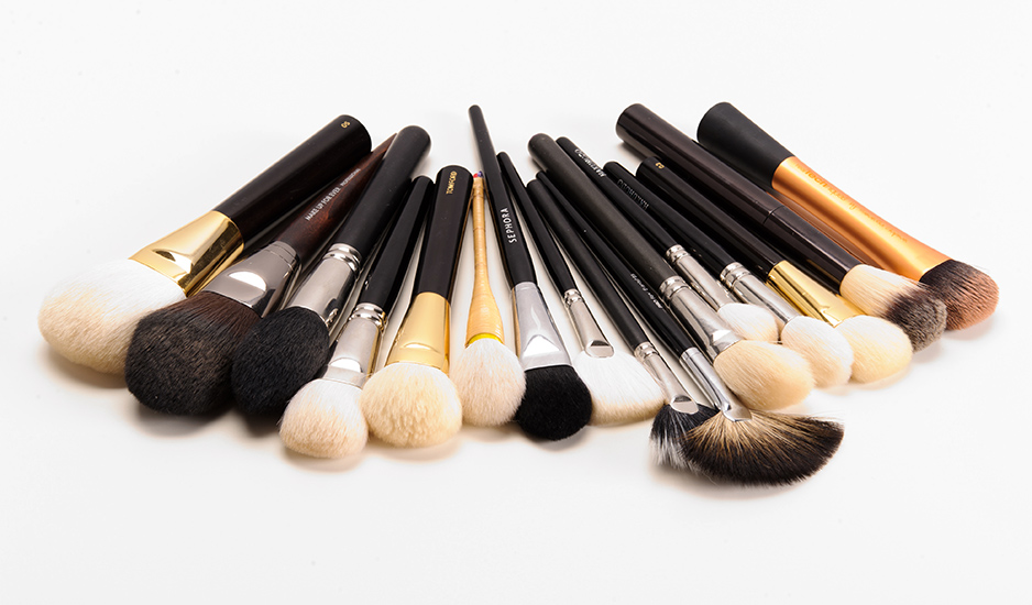 Must-Have Makeup Brushes for Blush, Foundation, Contouring, Highlighting,  and Powder