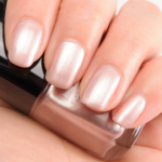 Chanel Rose Moire Le Vernis Nail Colour