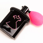 Guerlain La Petite Robe Noire So Crazy! Perfumed Shimmer Powder