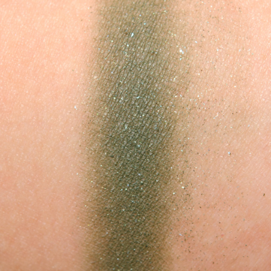 KVD Beauty True Romance Eyeshadow Gunner