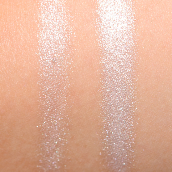 MAC 2x Dare Veluxe Pearlfusion Eyeshadow Palette