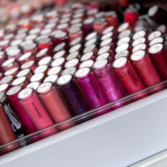 Storage Makeup Organization