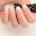 Anna Sui Minnie Mouse Snow White (002) Nail Color