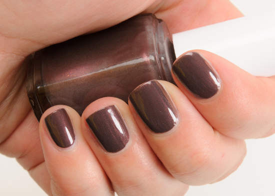 Essie Sable Collar Nail Lacquer
