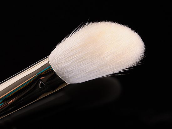 Hakuhodo J511 Angled Highlighter Brush