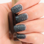 L\'Oreal Hidden Gems Gold Dust Colour Riche Nail Colour