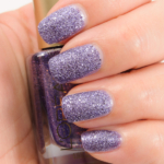 L\'Oreal The Reign of Studs Gold Dust Colour Riche Nail Colour