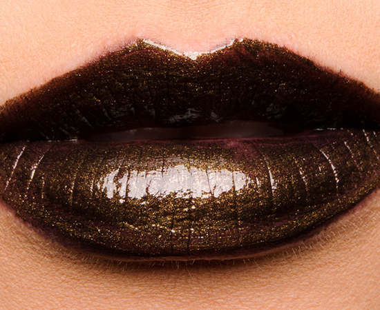 MAC Hautecore with Illamasqua Wanderlust on top