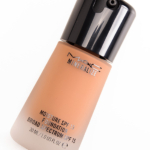 MAC NW43 Mineralize Moisture SPF 15