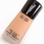 MAC NW25 Mineralize Moisture SPF 15