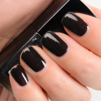 Chanel Cosmic Le Vernis Nail Colour