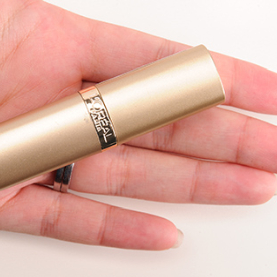 L'Oreal Ballerina Shoes (135) Colour Riche Lipcolour Review & Swatches