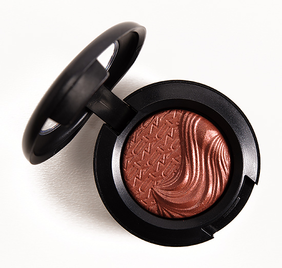 MAC Amorous Alloy Extra Dimension Eyeshadow