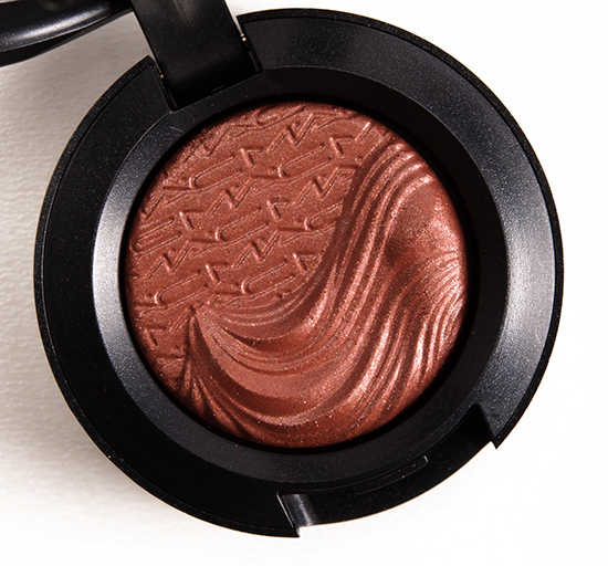 MAC Amorous Alloy Extra Dimension Eyeshadow