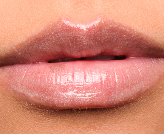 MAC A Quiet Roar Lipglass