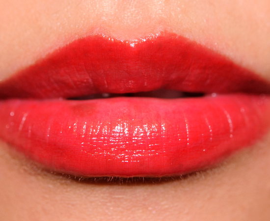 MAC Cherry Glaze Huggable Lipcolour