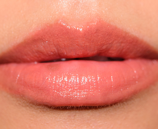 MAC Fresh & Frisky Huggable Lipcolour