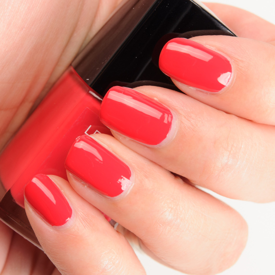 Chanel Tapage (605) Le Vernis Nail Colour