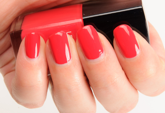 Chanel Tapage (605) Le Vernis Nail Colour