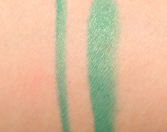 MAC Sassy Moss Fluidline