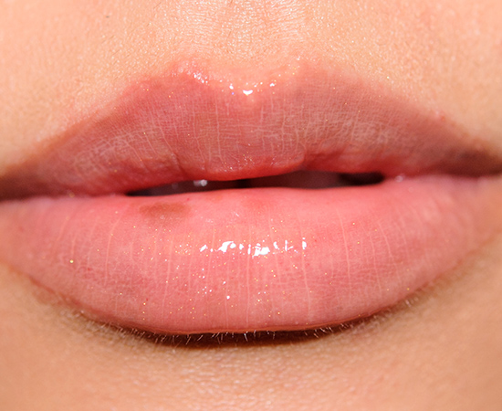 MAC Modest Mineralize Glass