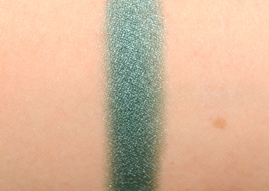 Sephora + Pantone Universe Radiant Femme Artistry Set