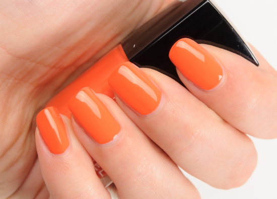 Chanel Mirabella Le Vernis Nail Colour