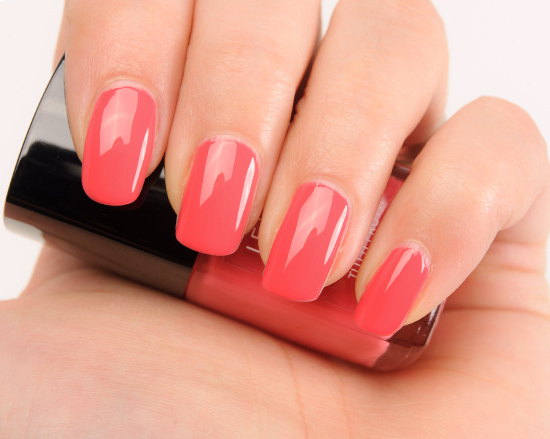 Chanel Tutti Frutti Le Vernis Nail Colour