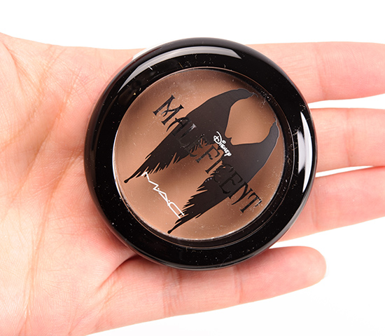 MAC Sculpt Sculpting Powder Review, Photos, Swatches