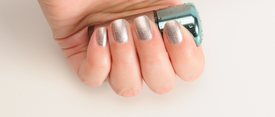 MAC Shimmerfish Nail Lacquer