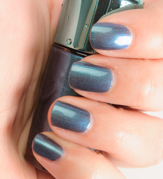 MAC Submerged Nail Lacquer