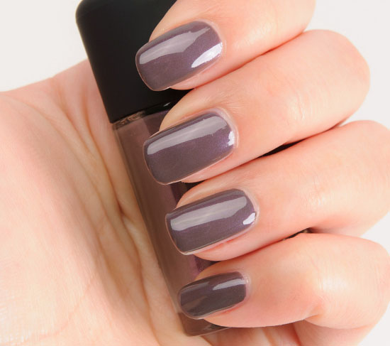 MAC Anti-Fashion Nail Lacquer