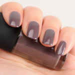 MAC Anti-Fashion Studio Nail Lacquer