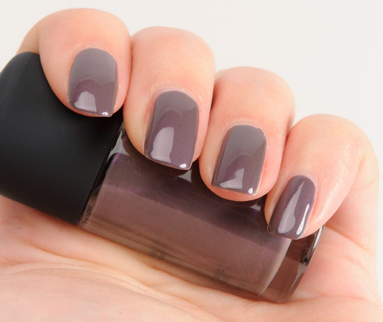 MAC Anti-Fashion Studio Nail Lacquer