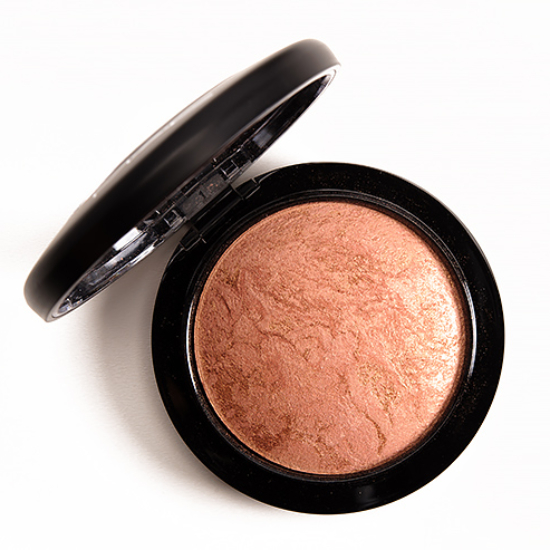 MAC Mineralize Skinfinish Cheeky Bronze