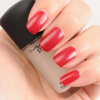 MAC Texturize Studio Nail Lacquer Top Coat