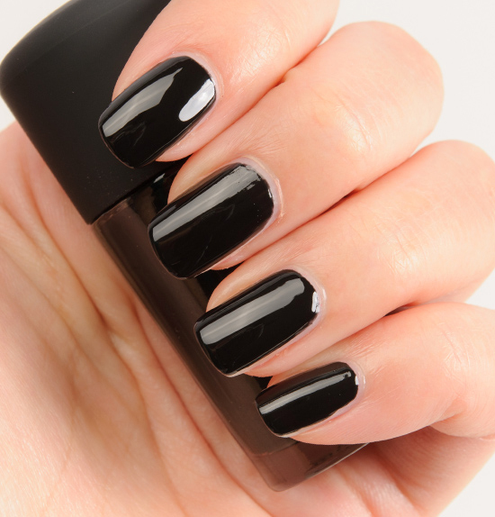 MAC Nocturnelle Nail Lacquer