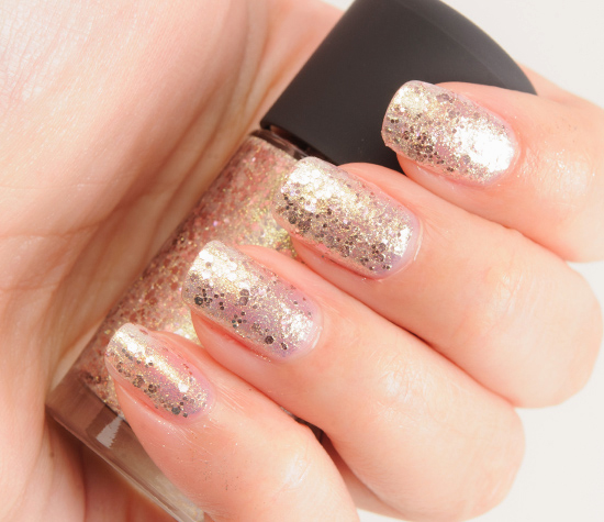 MAC Quick Million Studio Nail Lacquer