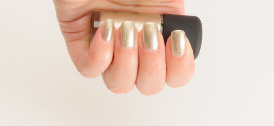 MAC Screaming Bright Studio Nail Lacquer