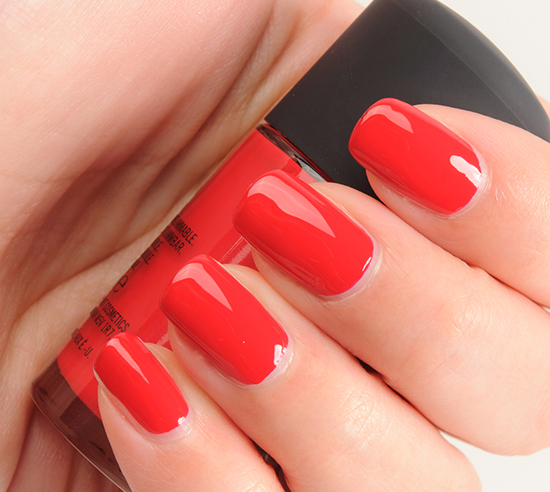 MAC Shirelle Nail Lacquer