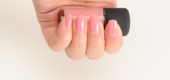 MAC Snob Nail Lacquer