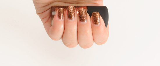 MAC Tropical Studio Nail Lacquer