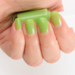 Essie Vices Versa Nail Lacquer