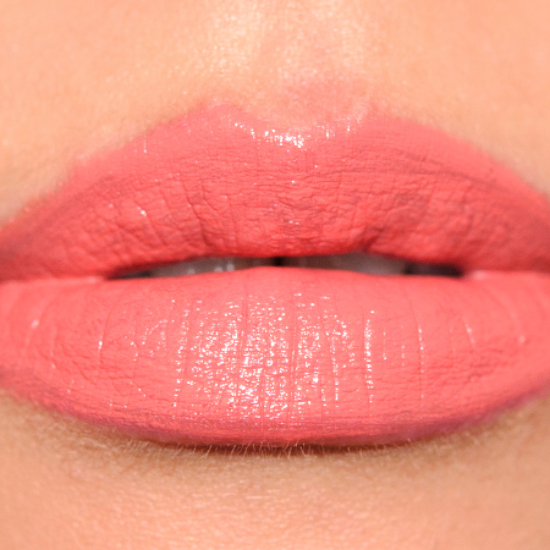 MAC Lipstick Modern Wow!