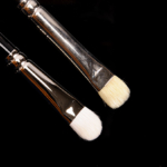 Hakuhodo J004G Eyeshadow Brush Round &amp; Flat 