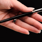 Hakuhodo J242G Eyeshadow Brush Round &amp; Flat 