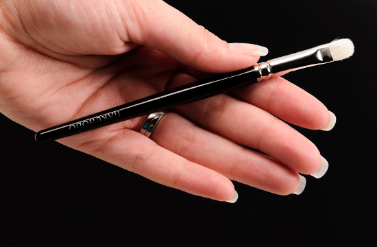 Hakuhodo J242G Eyeshadow Brush Round & Flat