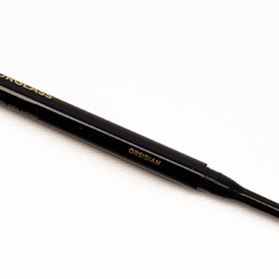 Hourglass Obsidian 1.5mm Mechanical Gel Eyeliner Review & Swatches